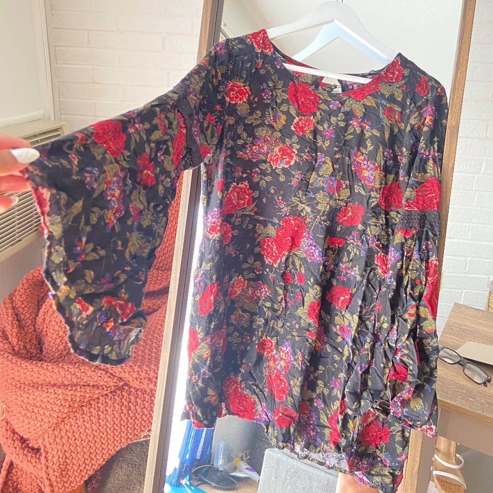 FOREVER 21 FLORAL DRESS